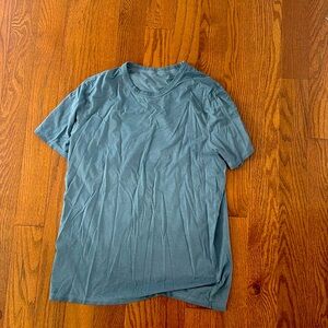 Lululemon fundamental t shirt